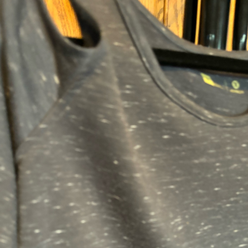 Xersion Cold Shoulder Gray Top M - Picture 2 of 7